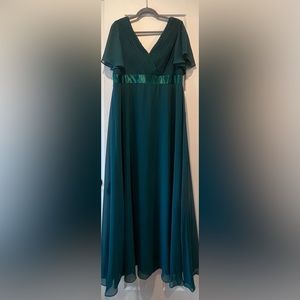 NWT Emerald bridesmaid dress